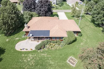 1605  Country Club Ln, Watertown, WI 53098 - Photo 47