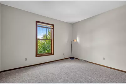 S78W20363  Pasadena Dr, Muskego, WI 53150 - Photo 45