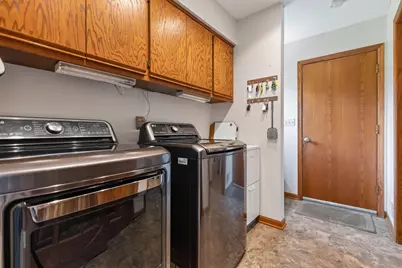 S78W20363  Pasadena Dr, Muskego, WI 53150 - Photo 19