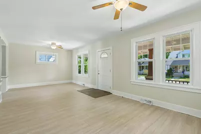 6734  21st Ave, Kenosha, WI 53143 - Photo 7