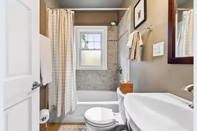 808 E Lake Forest Ave, Whitefish Bay, WI 53217 - Photo 21