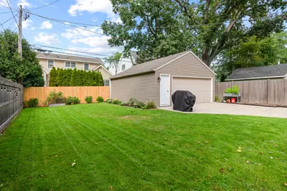808 E Lake Forest Ave, Whitefish Bay, WI 53217 - Photo 41
