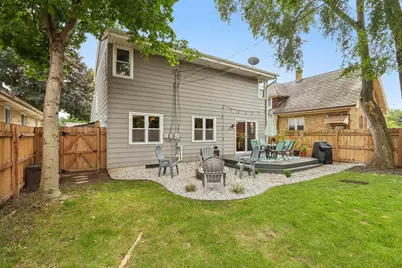 9916 W Grantosa Dr, Wauwatosa, WI 53222 - Photo 37