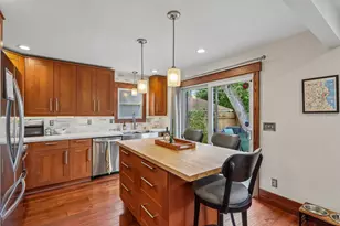 9916 W Grantosa Dr, Wauwatosa, WI 53222 - Photo 9