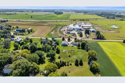 2460  Mink Ranch Rd, Port Washington, WI 53074 - Photo 25