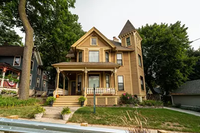 524  Madison St, Waukesha, WI 53188 - Photo 33
