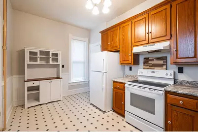 524  Madison St, Waukesha, WI 53188 - Photo 9