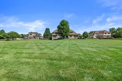 155  St. James Cir, Racine, WI 53182 - Photo 5