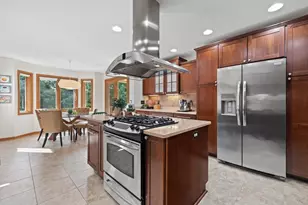 8821 Shadowood Trail, Racine, WI 53406 - Photo 5