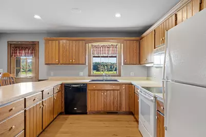 W1341  Town Line Rd, Sheboygan, WI 53070 - Photo 9
