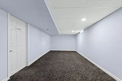 237 N 113th St, Wauwatosa, WI 53226 - Photo 23