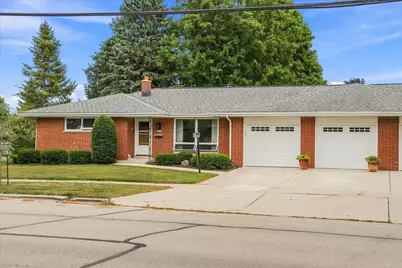 2217  Saemann Ave, Sheboygan, WI 53081 - Photo 23