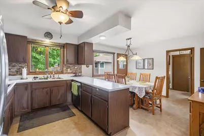 2217  Saemann Ave, Sheboygan, WI 53081 - Photo 31