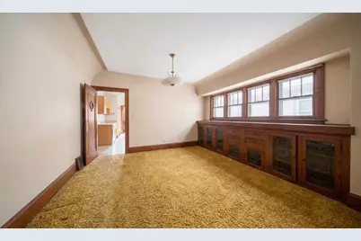 4070 N 16th St, Milwaukee, WI 53209 - Photo 7