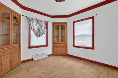 3939 N 41st St, Milwaukee, WI 53216 - Photo 9