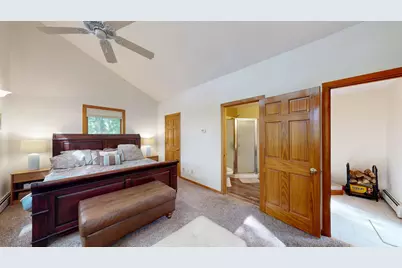 W5269 E Point Rd, Hamilton, WI 54669 - Photo 17
