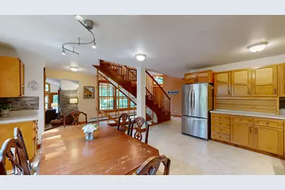 W5269 E Point Rd, Hamilton, WI 54669 - Photo 5