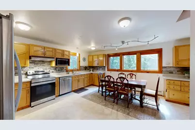 W5269 E Point Rd, Hamilton, WI 54669 - Photo 3