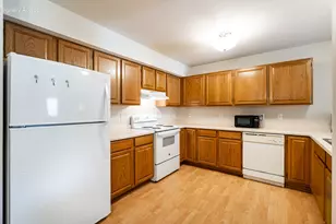 4887 Easy St, Delafield, WI 53029 - Photo 3