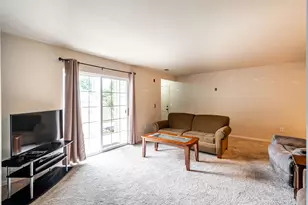 4887 Easy St, Delafield, WI 53029 - Photo 13