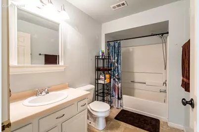 4887  Easy St #16, Delafield, WI 53029 - Photo 9