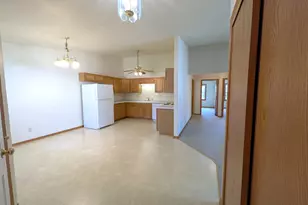 1109 Firethorn Dr, West Bend, WI 53090 - Photo 5