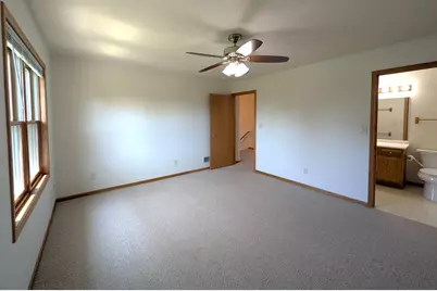 1109  Firethorn Dr #1, West Bend, WI 53090 - Photo 17