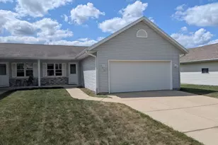 1109 Firethorn Dr, West Bend, WI 53090 - Photo 1