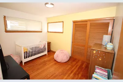 9000 W Custer Ave, Milwaukee, WI 53225 - Photo 13