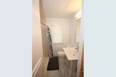 9000 W Custer Ave, Milwaukee, WI 53225 - Photo 9