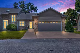 3066 Linden Dr, La Crosse, WI 54601 - Photo 1