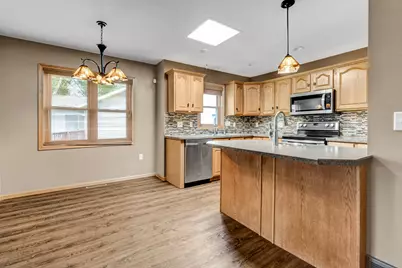3066  Linden Dr, La Crosse, WI 54601 - Photo 3