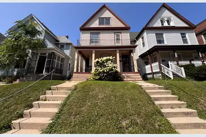 2637 N Oakland Ave #2639, Milwaukee, WI 53211 - Photo 1