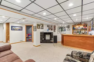 2729 Brighton Dr, Waukesha, WI 53188 - Photo 25