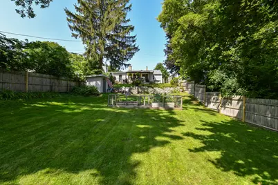 633 N Hine Ave, Waukesha, WI 53188 - Photo 29