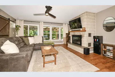 633 N Hine Ave, Waukesha, WI 53188 - Photo 13