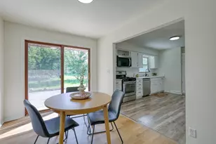 9006 W Cheyenne Ct, Milwaukee, WI 53224 - Photo 7