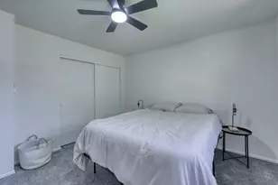 9006 W Cheyenne Ct, Milwaukee, WI 53224 - Photo 15