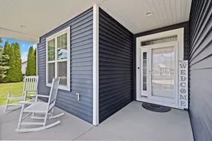 515 Hickory St, Belgium, WI 53004 - Photo 3