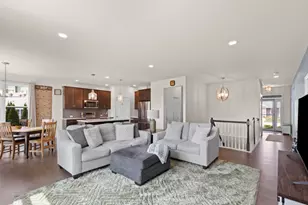 515 Hickory St, Belgium, WI 53004 - Photo 7