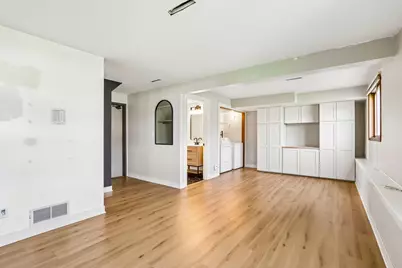 10354 W Parkwood Dr, Franklin, WI 53132 - Photo 21