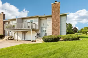10354 W Parkwood Dr, Franklin, WI 53132 - Photo 31