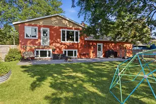 1211 Oak Ave, Onalaska, WI 54650 - Photo 25