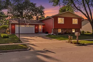 1211 Oak Ave, Onalaska, WI 54650 - Photo 1