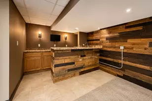 W146N10907 Heritage Pkwy, Germantown, WI 53022 - Photo 35