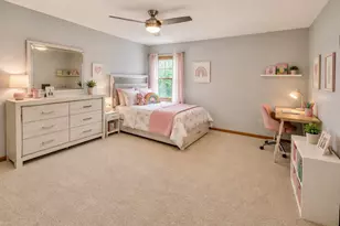 W146N10907 Heritage Pkwy, Germantown, WI 53022 - Photo 23