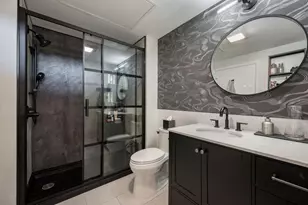 234 E Reservoir Ave, Milwaukee, WI 53212 - Photo 25