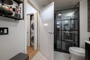 234 E Reservoir Ave, Milwaukee, WI 53212 - Photo 27