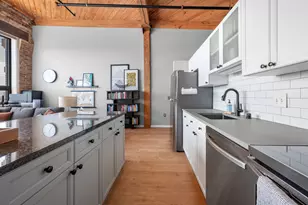 234 E Reservoir Ave, Milwaukee, WI 53212 - Photo 17
