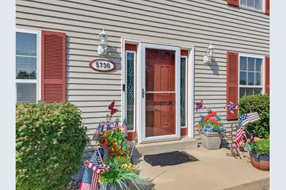 5730  Eagle Point Dr, Racine, WI 53406 - Photo 5